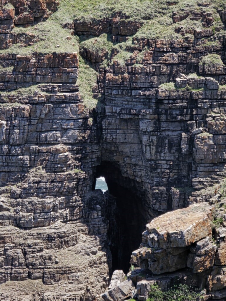 Hiking in Pondoland in the Wild Coast | Isabel Teixeira