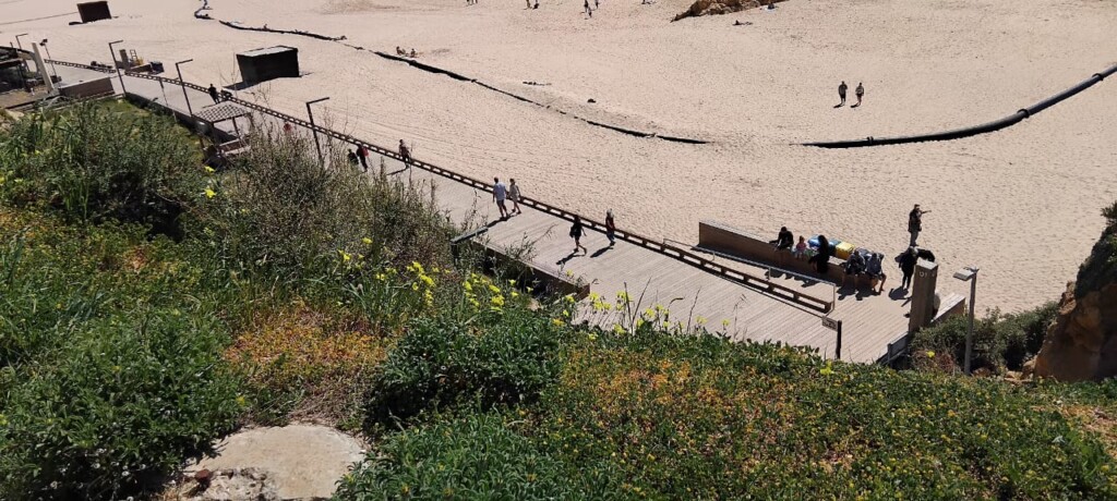 Praia da Rocha Walks in Photos