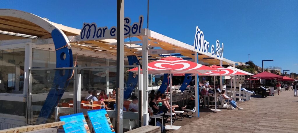 Praia da Rocha Walks in Photos
