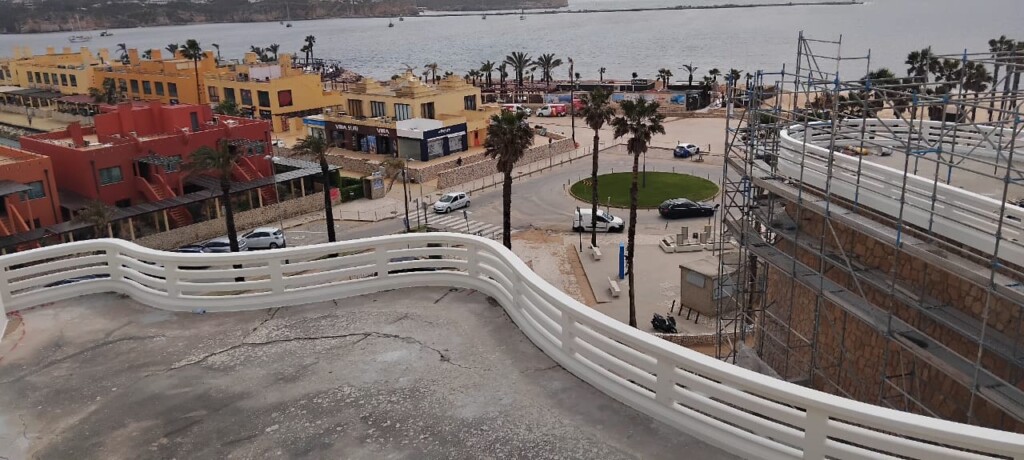 Praia da Rocha Walks in Photos