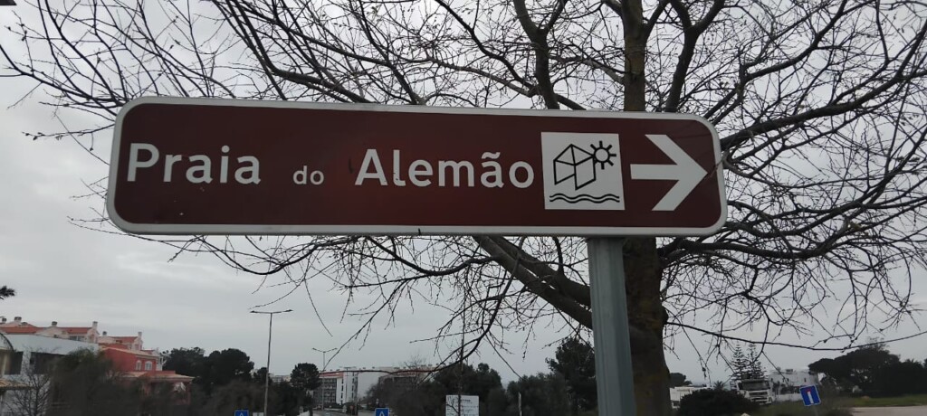 Walking from Praia da Rocha to Alvor - A Scenic Algarve Coastal Walk