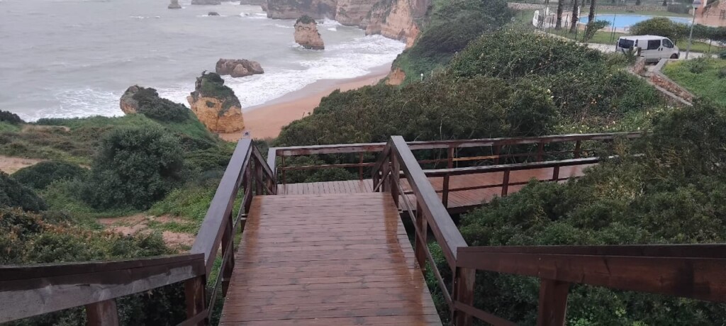 Lagos Marina to Praia Dona Ana Walk: A Scenic Algarve Coastal Route (Even in Wind & Rain)