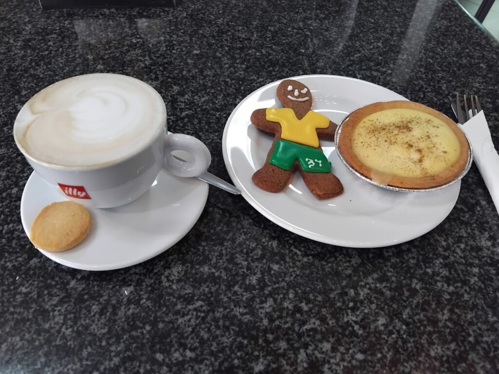 Cappuccino, Bafana Bafana gingerbread cookie and milk tart